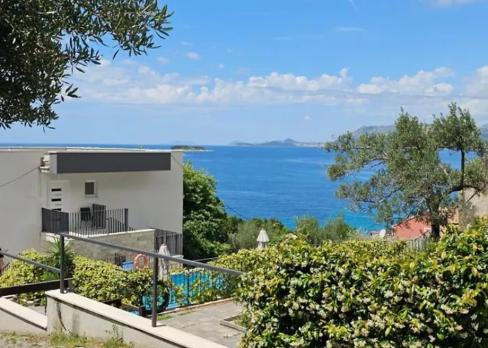 Appartamento Alpha Cavtat